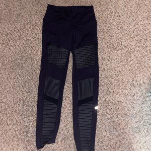 High waisted black Alo yoga leggings